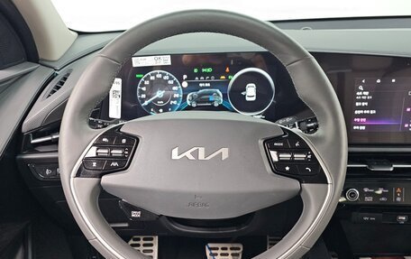KIA Niro, 2022 год, 2 200 000 рублей, 13 фотография