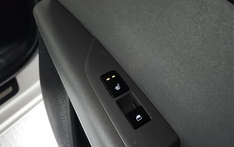 KIA Niro, 2023 год, 2 180 000 рублей, 16 фотография