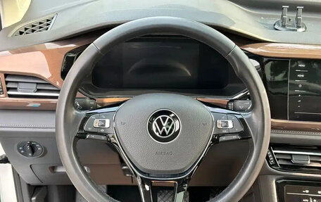 Volkswagen Tharu, 2022 год, 1 500 000 рублей, 11 фотография