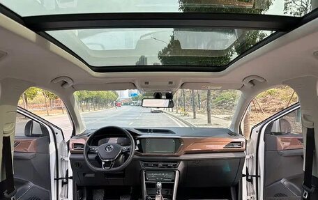 Volkswagen Tharu, 2022 год, 1 500 000 рублей, 7 фотография