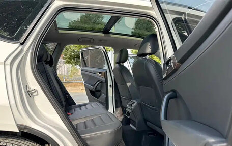 Volkswagen Tharu, 2022 год, 1 500 000 рублей, 19 фотография