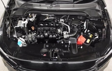 Honda Vezel, 2022 год, 1 850 000 рублей, 16 фотография