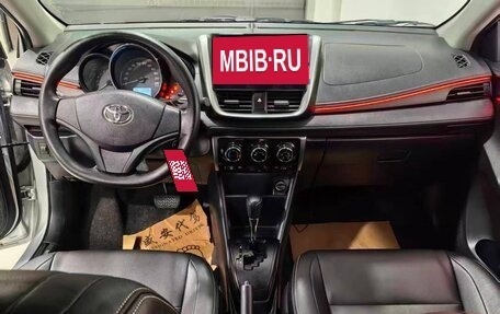 Toyota Yaris XP150 рестайлинг, 2021 год, 1 080 000 рублей, 7 фотография