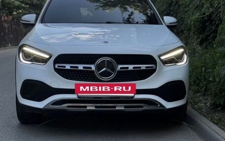 Mercedes-Benz GLA, 2020 год, 4 250 000 рублей, 2 фотография
