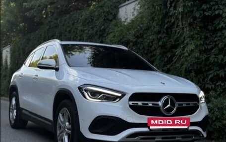 Mercedes-Benz GLA, 2020 год, 4 250 000 рублей, 5 фотография