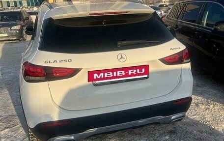 Mercedes-Benz GLA, 2020 год, 4 250 000 рублей, 7 фотография