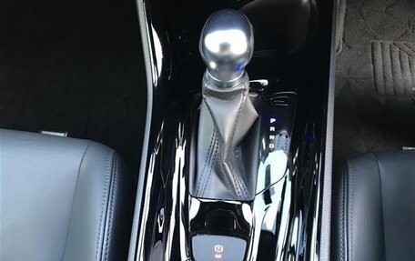 Toyota C-HR I рестайлинг, 2022 год, 1 712 000 рублей, 17 фотография