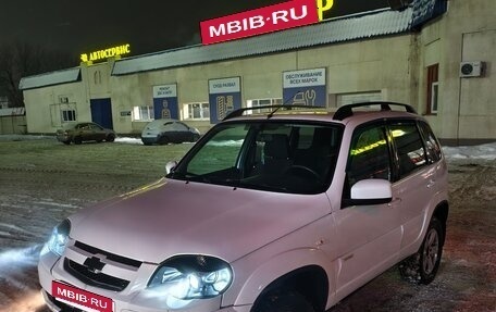 Chevrolet Niva I рестайлинг, 2016 год, 700 000 рублей, 2 фотография