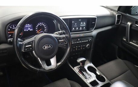 KIA Sportage IV рестайлинг, 2019 год, 2 256 000 рублей, 6 фотография