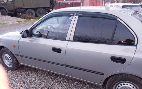 Hyundai Accent II, 2010 год, 650 000 рублей, 4 фотография