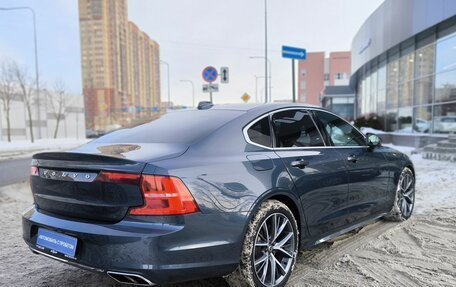Volvo S90 II рестайлинг, 2019 год, 3 199 000 рублей, 4 фотография