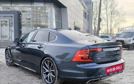Volvo S90 II рестайлинг, 2019 год, 3 199 000 рублей, 6 фотография