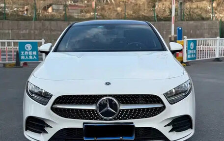 Mercedes-Benz A-Класс, 2022 год, 1 895 007 рублей, 2 фотография