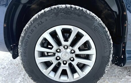 Toyota Land Cruiser Prado 150 рестайлинг 2, 2018 год, 5 700 000 рублей, 6 фотография