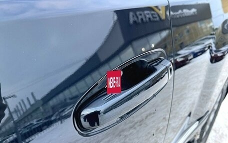 Toyota Land Cruiser Prado 150 рестайлинг 2, 2018 год, 5 700 000 рублей, 18 фотография