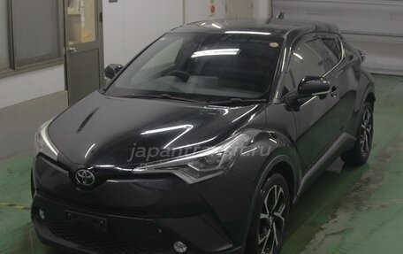 Toyota C-HR I рестайлинг, 2017 год, 1 650 230 рублей, 2 фотография