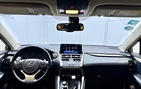 Lexus NX I, 2020 год, 2 930 000 рублей, 18 фотография