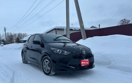 Toyota Yaris, 2020 год, 1 300 000 рублей, 1 фотография