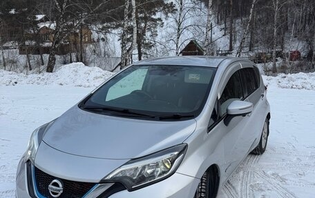 Nissan Note II рестайлинг, 2017 год, 1 040 000 рублей, 2 фотография