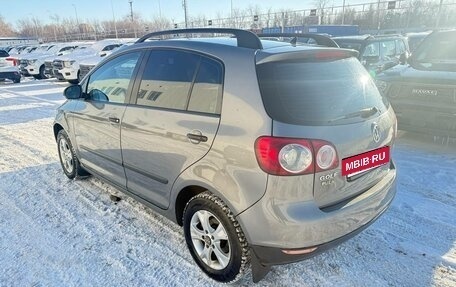 Volkswagen Golf Plus I, 2008 год, 524 000 рублей, 2 фотография