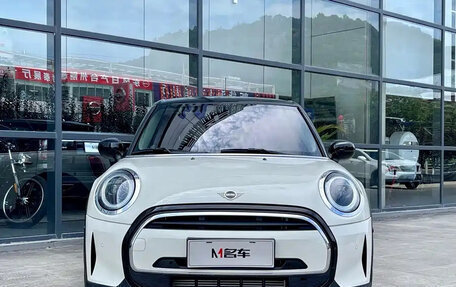 MINI Hatch, 2022 год, 1 780 017 рублей, 2 фотография