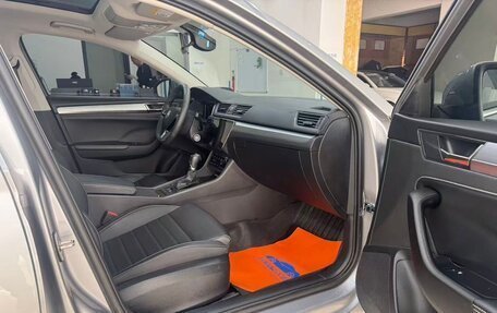 Skoda Superb III рестайлинг, 2021 год, 2 185 000 рублей, 8 фотография