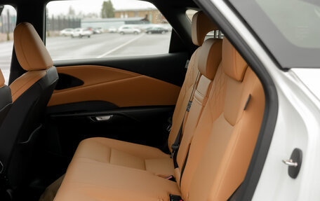 Lexus RX IV рестайлинг, 2025 год, 7 800 000 рублей, 14 фотография