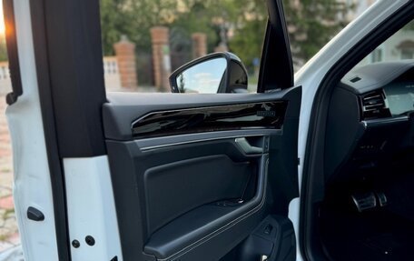 Volkswagen Touareg III, 2018 год, 5 200 000 рублей, 5 фотография