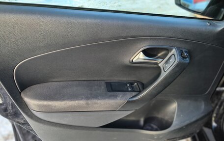 Volkswagen Polo VI (EU Market), 2010 год, 399 000 рублей, 8 фотография