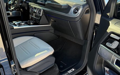 Mercedes-Benz G-Класс W463 рестайлинг _iii, 2022 год, 18 000 000 рублей, 13 фотография