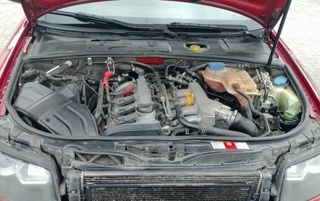 Audi A4, 2003 год, 600 000 рублей, 7 фотография