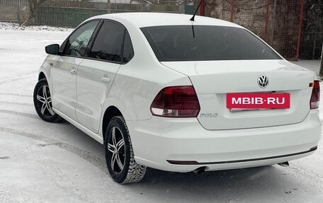 Volkswagen Polo VI (EU Market), 2018 год, 1 370 000 рублей, 2 фотография