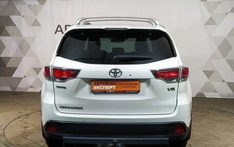 Toyota Highlander III, 2014 год, 3 189 000 рублей, 5 фотография