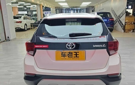 Toyota Yaris XP150 рестайлинг, 2022 год, 1 235 000 рублей, 4 фотография
