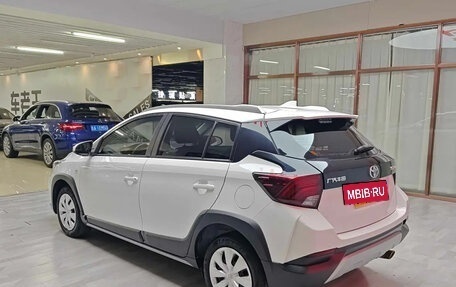 Toyota Yaris XP150 рестайлинг, 2022 год, 1 235 000 рублей, 3 фотография