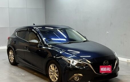 Mazda Axela, 2015 год, 1 177 000 рублей, 3 фотография