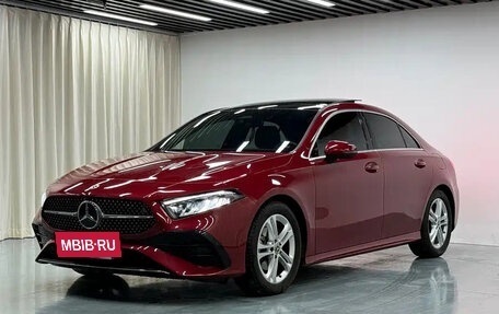 Mercedes-Benz A-Класс, 2023 год, 1 628 520 рублей, 3 фотография