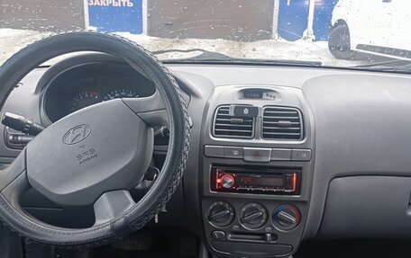 Hyundai Accent II, 2007 год, 260 000 рублей, 11 фотография