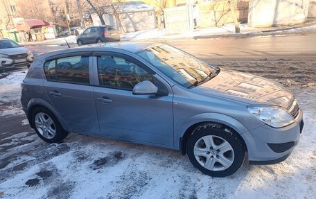 Opel Astra H, 2010 год, 600 000 рублей, 3 фотография