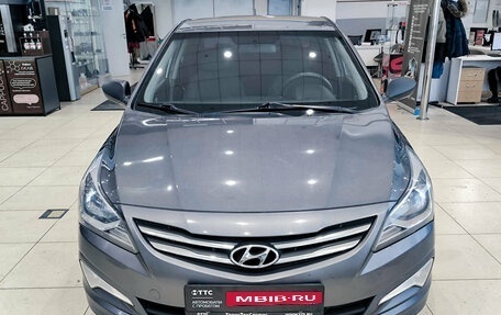 Hyundai Solaris II рестайлинг, 2016 год, 850 000 рублей, 2 фотография