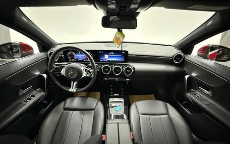 Mercedes-Benz A-Класс, 2023 год, 1 580 017 рублей, 4 фотография