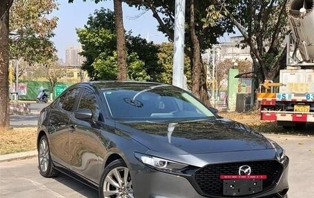 Mazda 3, 2022 год, 1 685 300 рублей, 2 фотография