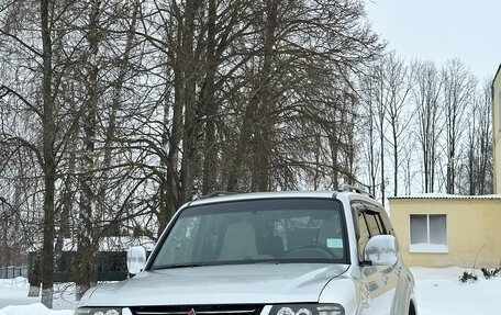 Mitsubishi Montero III, 2001 год, 1 000 050 рублей, 2 фотография