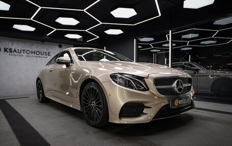 Mercedes-Benz E-Класс, 2018 год, 4 150 000 рублей, 1 фотография