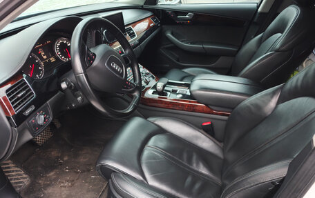 Audi A8, 2013 год, 1 960 000 рублей, 5 фотография