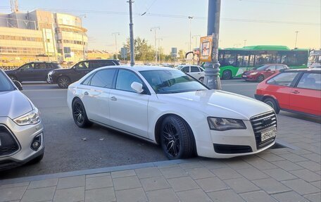 Audi A8, 2013 год, 1 960 000 рублей, 8 фотография