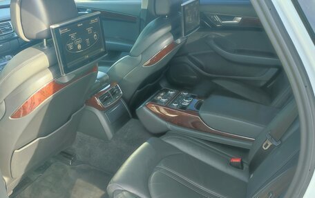 Audi A8, 2013 год, 1 960 000 рублей, 7 фотография