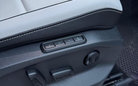 Volkswagen Tiguan II, 2020 год, 4 500 000 рублей, 31 фотография