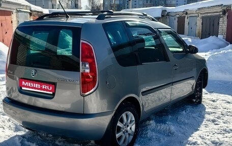 Skoda Roomster, 2014 год, 860 000 рублей, 4 фотография