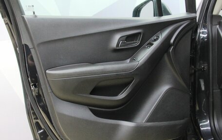 Chevrolet Tracker III, 2015 год, 799 700 рублей, 15 фотография